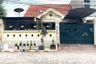 Rumah dijual dengan 5 kamar tidur di Dukuh Pakis, Jawa Timur