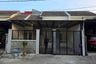 3 Bedroom House for sale in Wage, East Java