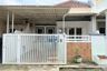 Rumah dijual dengan 3 kamar tidur di Kedung Baruk, Jawa Timur