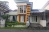 Rumah dijual dengan 3 kamar tidur di Kaliwates, Jawa Timur
