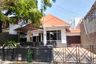 Rumah disewa dengan 3 kamar tidur di Tegalsari, Jawa Timur