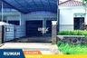 Rumah disewa dengan 4 kamar tidur di Pisang Candi, Jawa Timur