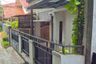 Rumah dijual dengan 4 kamar tidur di Tanjung Barat, Jakarta