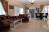 Rumah dijual dengan 5 kamar tidur di Sentul, Jawa Barat