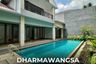 Rumah dijual dengan 4 kamar tidur di Kebayoran Baru, Jakarta