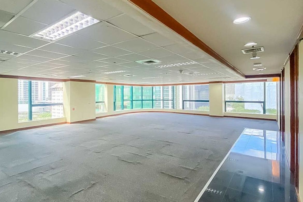 Lokal użytkowy, 3082 m²