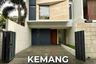 Rumah dijual dengan 4 kamar tidur di Bangka, Jakarta