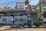 Rumah dijual dengan 4 kamar tidur di Lengkong, Jawa Barat