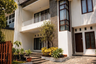 5 Bedroom House for sale in Buahbatu, West Java