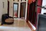 Rumah disewa dengan 5 kamar tidur di Mulyoagung, Jawa Timur