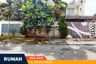 Rumah dijual dengan 5 kamar tidur di Landungsari, Jawa Timur