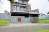 5 Bedroom House for sale in Arjosari, East Java