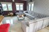 Rumah dijual dengan 7 kamar tidur di Pluit, Jakarta