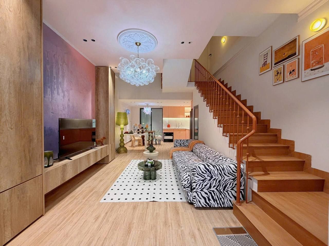 House with 4 bedrooms for rent in Thanh Khê, Da Nang — $1,349/month, photo 1