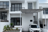 3 Bedroom House for sale in Buahbatu, West Java