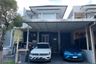 4 Bedroom House for sale in Sumur Welut, East Java