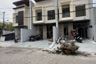5 Bedroom House for sale in Semolowaru, East Java