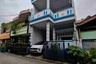 Rumah disewa dengan 5 kamar tidur di Cimone, Banten