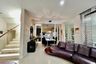 4 Bedroom House for sale in Blimbing, East Java