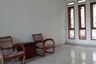 Rumah dijual dengan 4 kamar tidur di Sarijadi, Jawa Barat