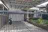 Rumah disewa dengan 5 kamar tidur di Cimareme, Jawa Barat