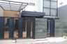 Rumah dijual dengan 4 kamar tidur di Sambikerep, Jawa Timur