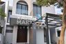 5 Bedroom House for sale in Lakar Santri, East Java