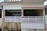Rumah dijual dengan 2 kamar tidur di Kota Baru, Jawa Barat