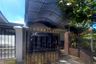 Rumah dijual dengan 3 kamar tidur di Rungkut Kidul, Jawa Timur