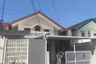 Rumah disewa dengan 4 kamar tidur di Cisaranten Kulon, Jawa Barat