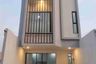 Townhouse dijual dengan 4 kamar tidur di Mustika Jaya, Jawa Barat