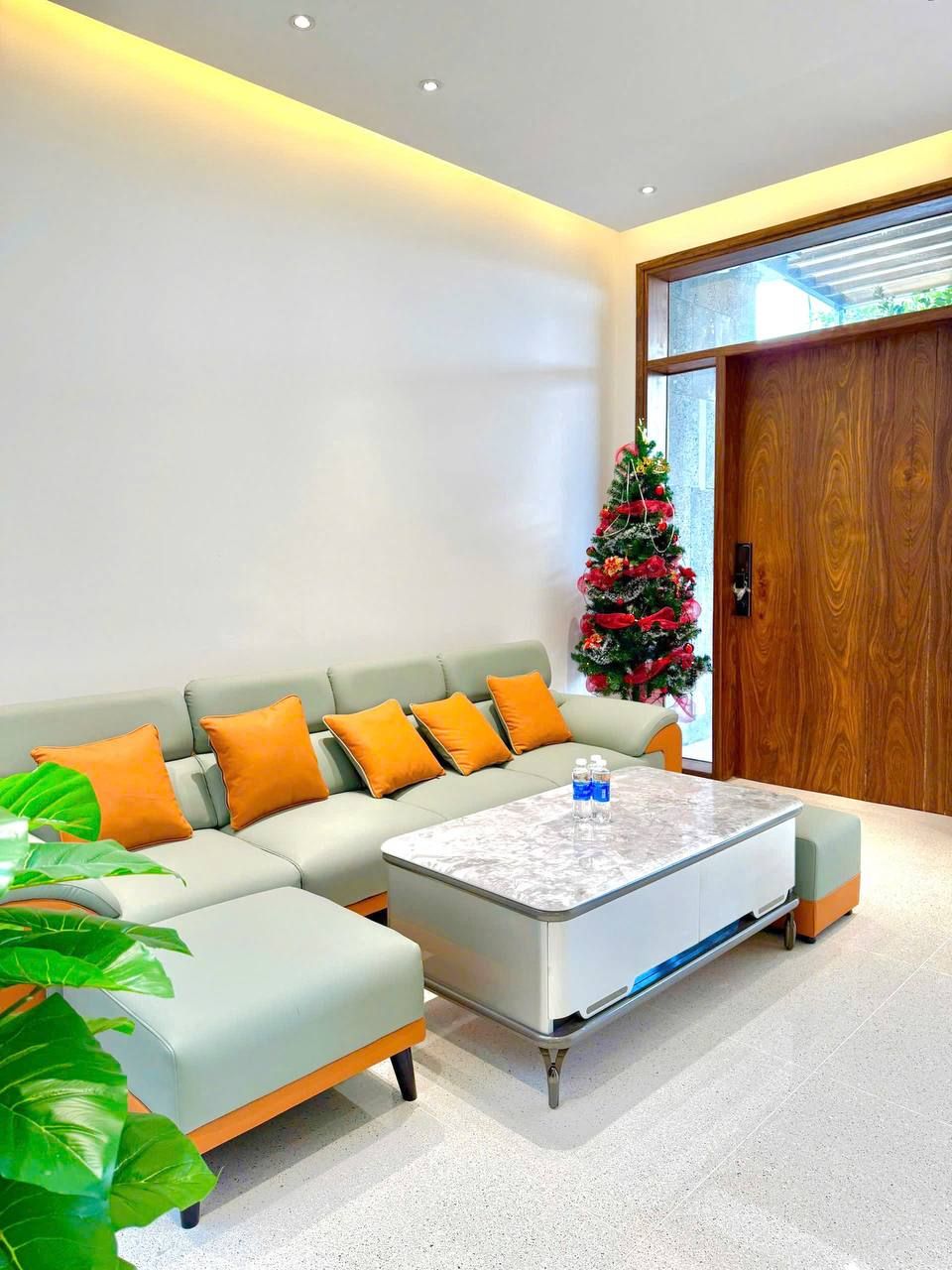 House with 3 bedrooms for rent in Ngũ Hành Sơn, Da Nang — $1,156/month, photo 1