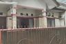 Rumah dijual dengan 4 kamar tidur di Karet, Jakarta