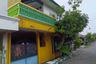 Rumah dijual dengan 3 kamar tidur di Kramat Jegu, Jawa Timur