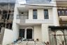 5 Bedroom House for sale in Medokan Semampir, East Java