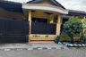 Rumah dijual dengan 3 kamar tidur di Damarsi, Jawa Timur