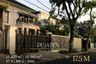 Rumah dijual dengan 5 kamar tidur di Pejaten Timur, Jakarta