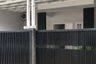 Rumah dijual dengan 4 kamar tidur di Jatibening, Jawa Barat
