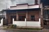 4 Bedroom House for sale in Dukuh Kupang, East Java