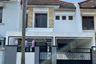 Rumah dijual dengan 3 kamar tidur di Wiyung, Jawa Timur
