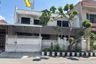 5 Bedroom House for sale in Bendul Merisi, East Java