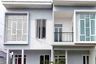 Rumah dijual dengan 3 kamar tidur di Ciputat, Banten