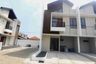 Rumah dijual dengan 2 kamar tidur di Serpong, Banten