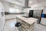 4 Bedroom House for rent in Dasmari&ntilde;as North, Metro Manila near MRT-3 Magallanes