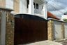 Rumah dijual dengan 4 kamar tidur di Sidakarya, Bali