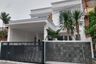 Rumah dijual dengan 4 kamar tidur di Jaka Setia, Jawa Barat