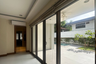 3 Bedroom House for rent in San Lorenzo, Metro Manila near MRT-3 Ayala