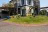 Rumah dijual dengan 5 kamar tidur di Lakar Santri, Jawa Timur
