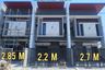 Rumah dijual dengan 5 kamar tidur di Manyar Sabrangan, Jawa Timur