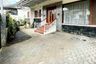 Rumah dijual dengan 5 kamar tidur di Bandung, Jawa Barat